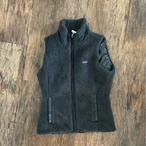 Patagonia Women's Dark Gray Fleece Vest